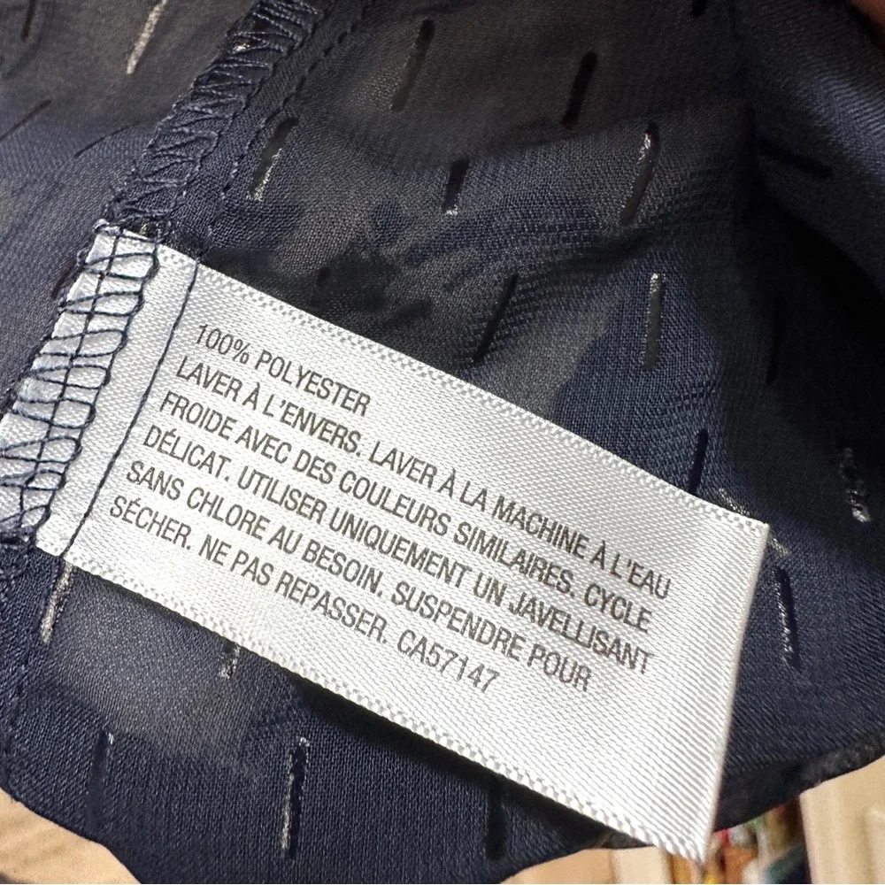 ❗️END OF YEAR SALE Merona Navy Blue Sleeveless Sheer Blouse with Bow Size M - Picture 6 of 6